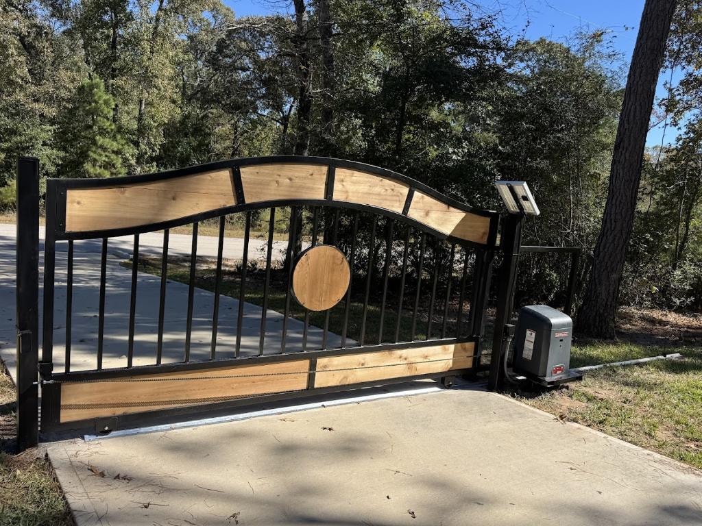 Gate job by Access Pro Gate Company in Montgomery County TX