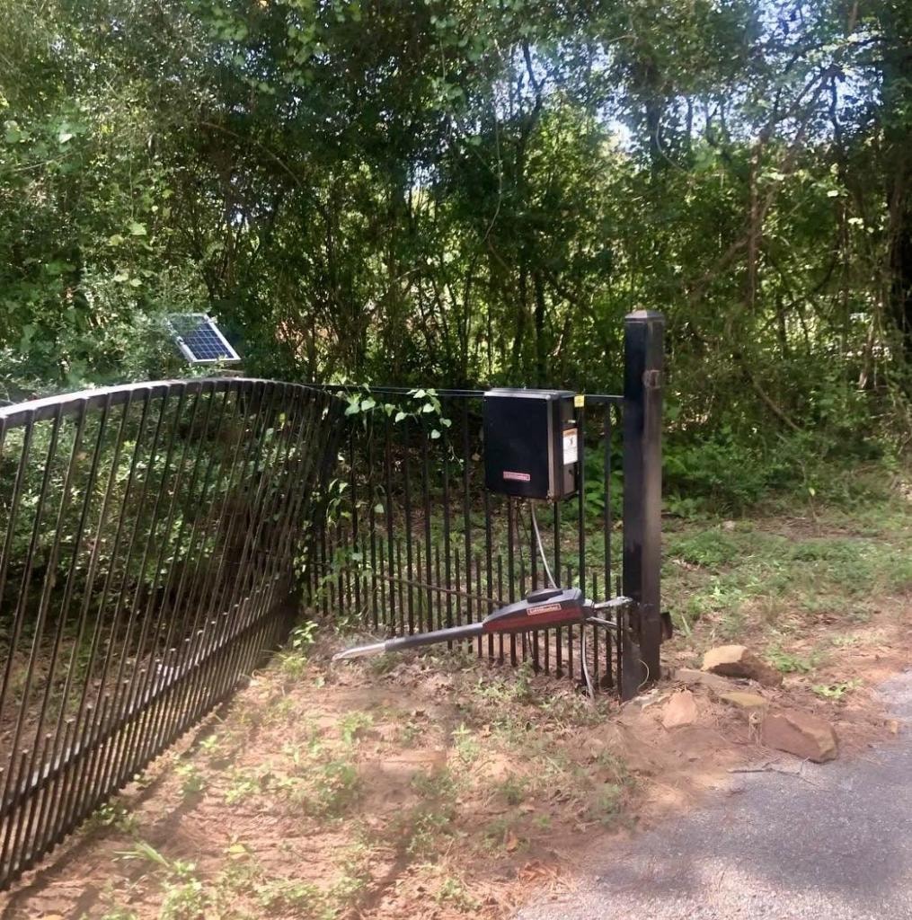 Gate arm repair in Tomball TX